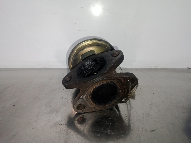 Recambio de valvula egr para renault master 2.5 diesel referencia OEM IAM 500322005-72276800-00T006 PIERBURG 
