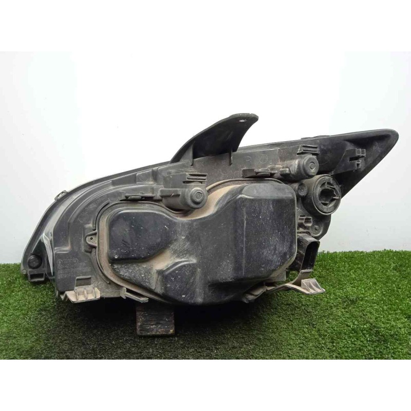 Recambio de faro derecho para ford focus berlina (cap) 1.6 tdci cat referencia OEM IAM SINREFERENCIA 05-08 FONDO.CROMADO