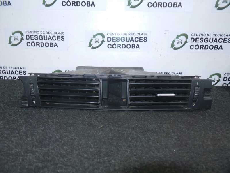 Recambio de aireador delantero central para bmw serie 3 berlina (e90) 2.0 cat referencia OEM IAM 14482110-6924082A  