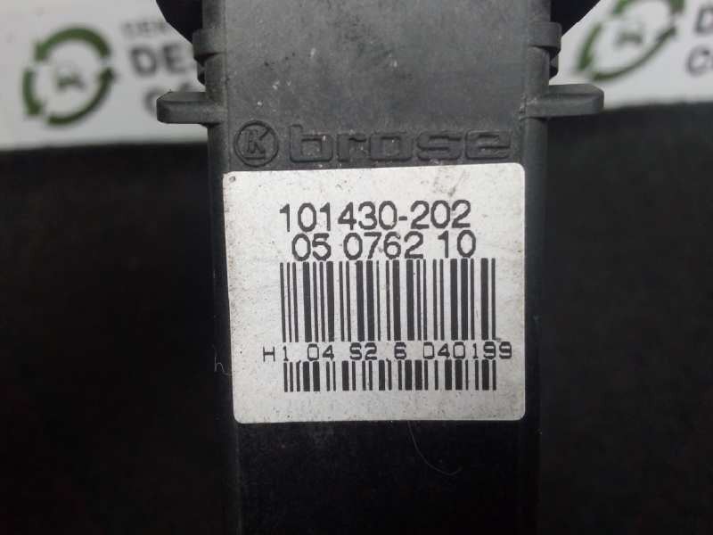Recambio de motor elevalunas delantero izquierdo para volkswagen passat berlina (3b2) 1.9 tdi referencia OEM IAM 0130821695-1014