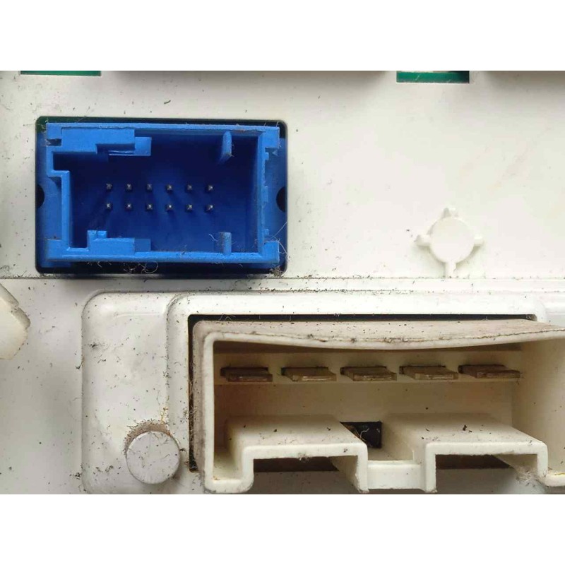 Recambio de mando calefaccion / aire acondicionado para fiat grande punto (199) 1.4 cat referencia OEM IAM SINREFERENCIA  