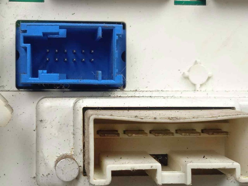 Recambio de mando calefaccion / aire acondicionado para fiat grande punto (199) 1.4 cat referencia OEM IAM SINREFERENCIA  