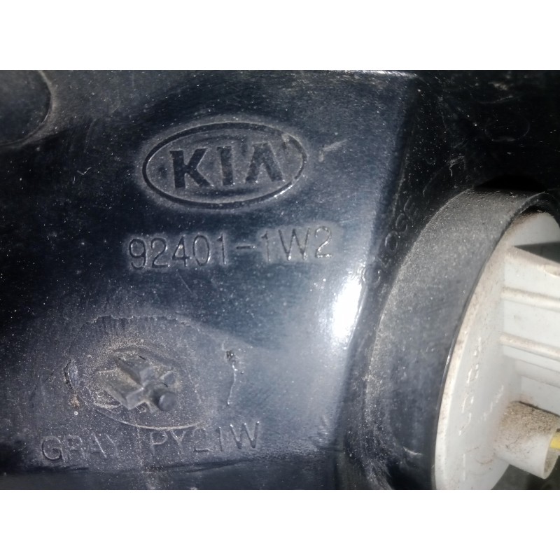 Recambio de piloto trasero izquierdo para kia rio 1.2 cat referencia OEM IAM 924011W2  