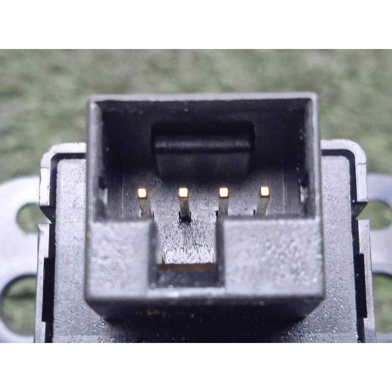 Recambio de warning para chevrolet cruze 1.6 cat referencia OEM IAM 96828350-202007553  