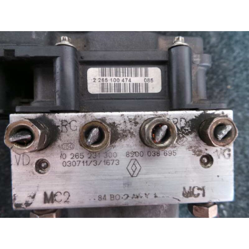 Recambio de abs para renault megane ii classic berlina 1.5 dci diesel referencia OEM IAM 0265231300-8200038695-0265800300  BOSCH