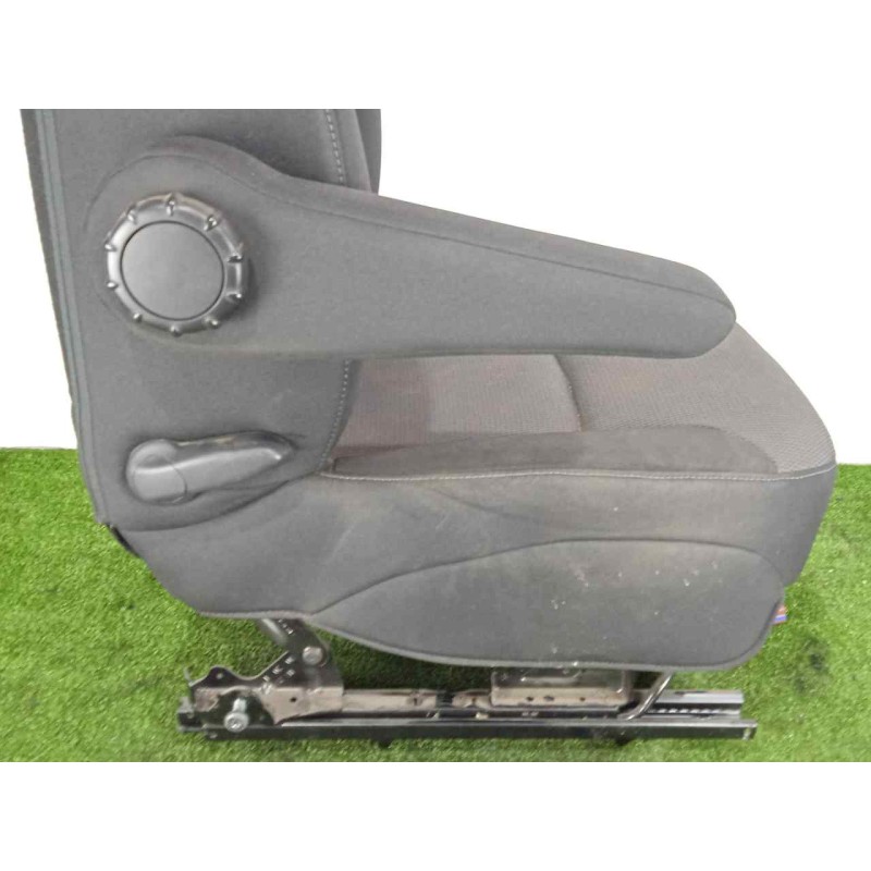 Recambio de asiento delantero izquierdo para fiat talento kasten (296) 2.0 mjet referencia OEM IAM  TELA 