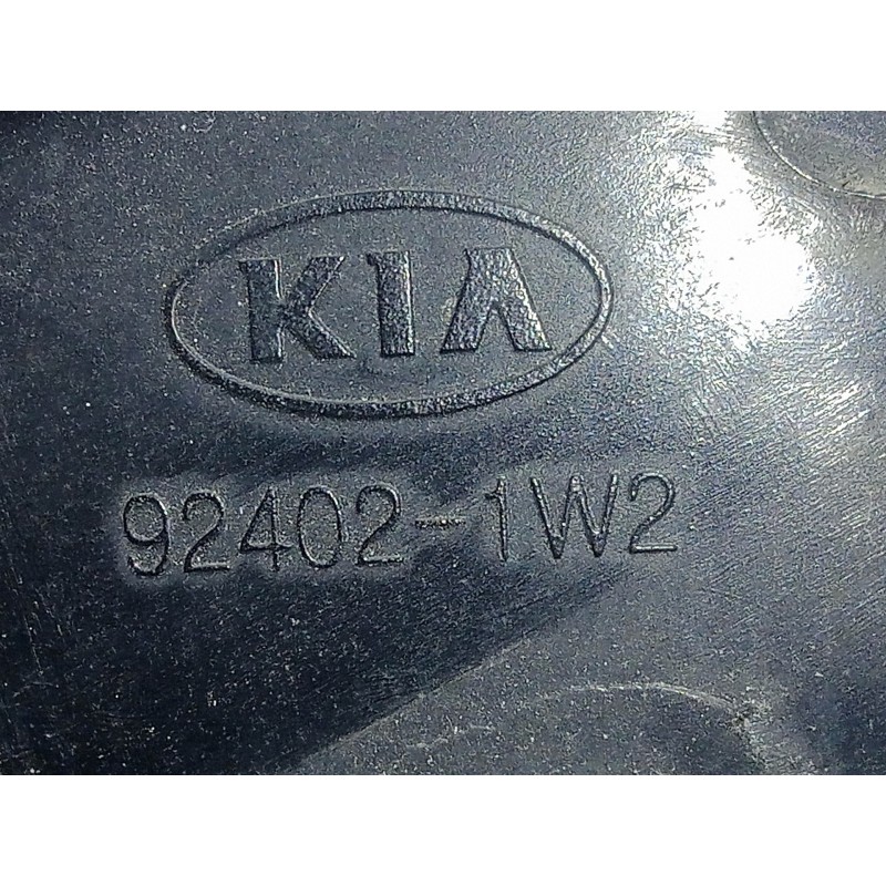 Recambio de piloto trasero derecho para kia rio 1.2 cat referencia OEM IAM 924021W2  
