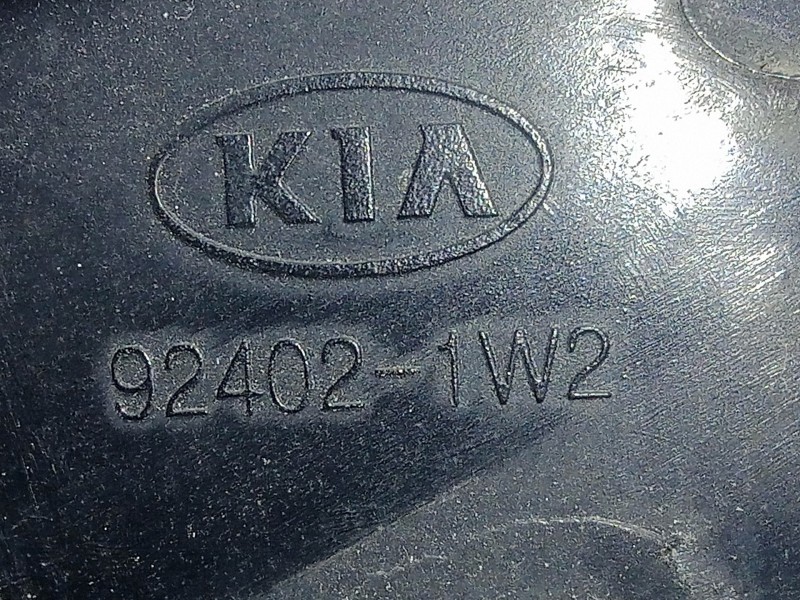 Recambio de piloto trasero derecho para kia rio 1.2 cat referencia OEM IAM 924021W2  