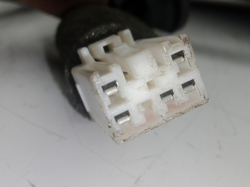 Recambio de piloto trasero derecho para kia rio 1.2 cat referencia OEM IAM 924021W2  