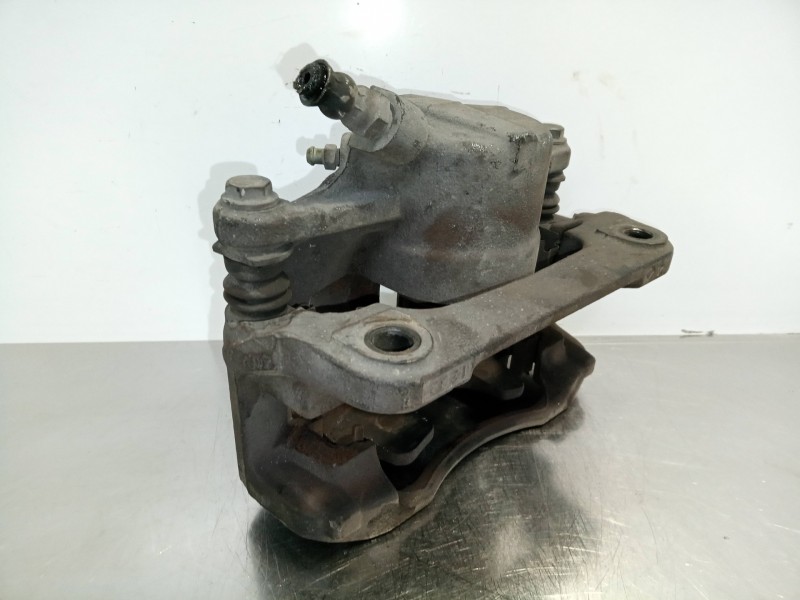 Recambio de pinza freno delantera izquierda para renault megane ii classic berlina 1.5 dci diesel referencia OEM IAM 0204Y0 BOSC