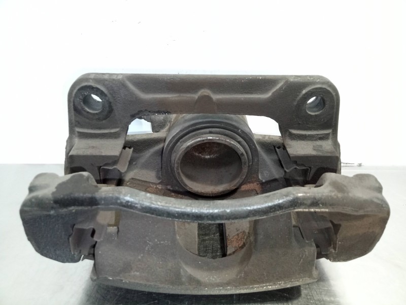 Recambio de pinza freno delantera izquierda para renault megane ii classic berlina 1.5 dci diesel referencia OEM IAM 0204Y0 BOSC
