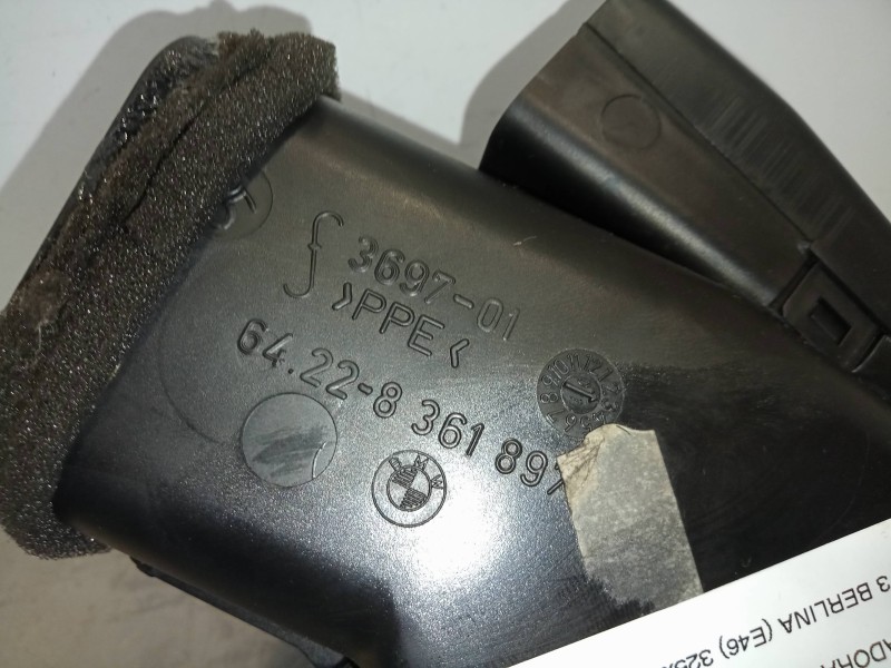 Recambio de rejilla aireadora para bmw serie 3 berlina (e46) 325xi referencia OEM IAM 64228361897  