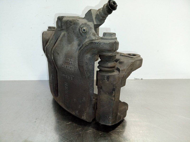Recambio de pinza freno delantera izquierda para renault megane ii classic berlina 1.5 dci diesel referencia OEM IAM 0204Y0 BOSC