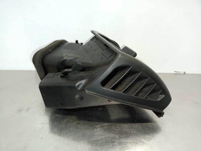 Recambio de rejilla aireadora para bmw serie 3 berlina (e46) 325xi referencia OEM IAM 64228361897  