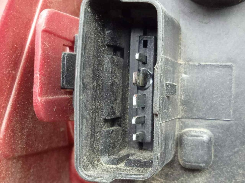 Recambio de piloto trasero derecho para citroën c4 coupe 1.4 16v referencia OEM IAM  08-10 