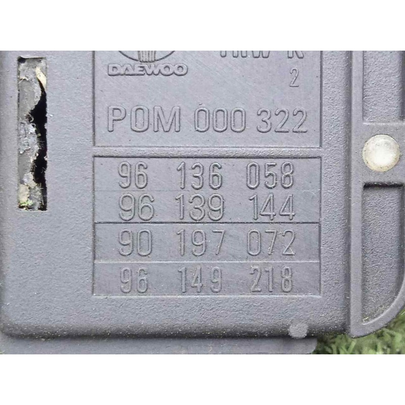 Recambio de mando limpia para daewoo aranos referencia OEM IAM 96136059 4.PUERTAS 6.PIN