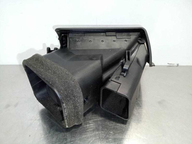 Recambio de rejilla aireadora para bmw serie 3 berlina (e46) 325xi referencia OEM IAM 64228361897  