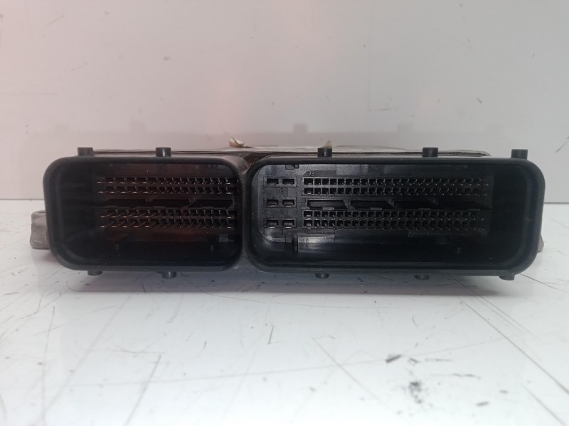 Recambio de centralita motor uce para hyundai ix35 1.7 crdi cat referencia OEM IAM 0281019639-391202A001 BOSCH 