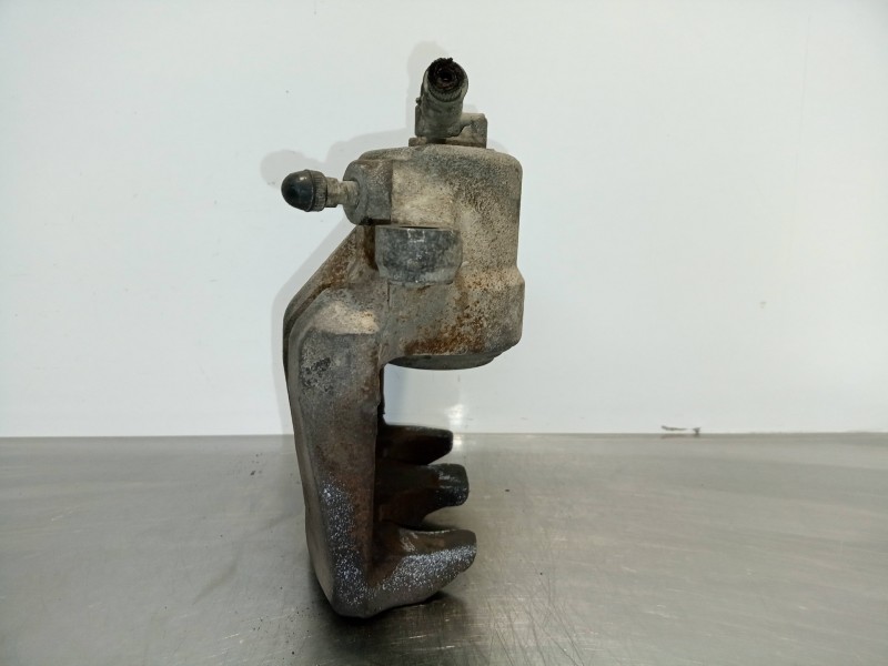 Recambio de pinza freno delantera izquierda para nissan x-trail (t30) 2.2 dci diesel cat referencia OEM IAM 61R-4504 AKEBONO 61R