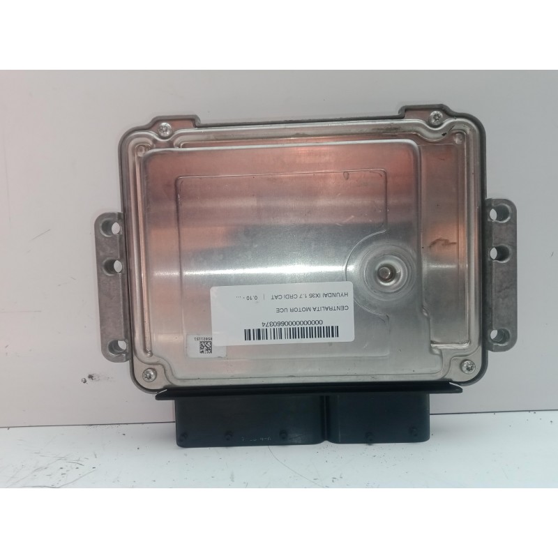 Recambio de centralita motor uce para hyundai ix35 1.7 crdi cat referencia OEM IAM 0281019639-391202A001 BOSCH 