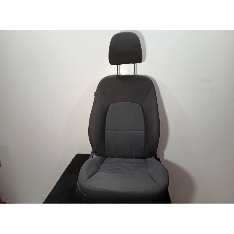 Recambio de asiento delantero derecho para kia rio 1.2 cat referencia OEM IAM   