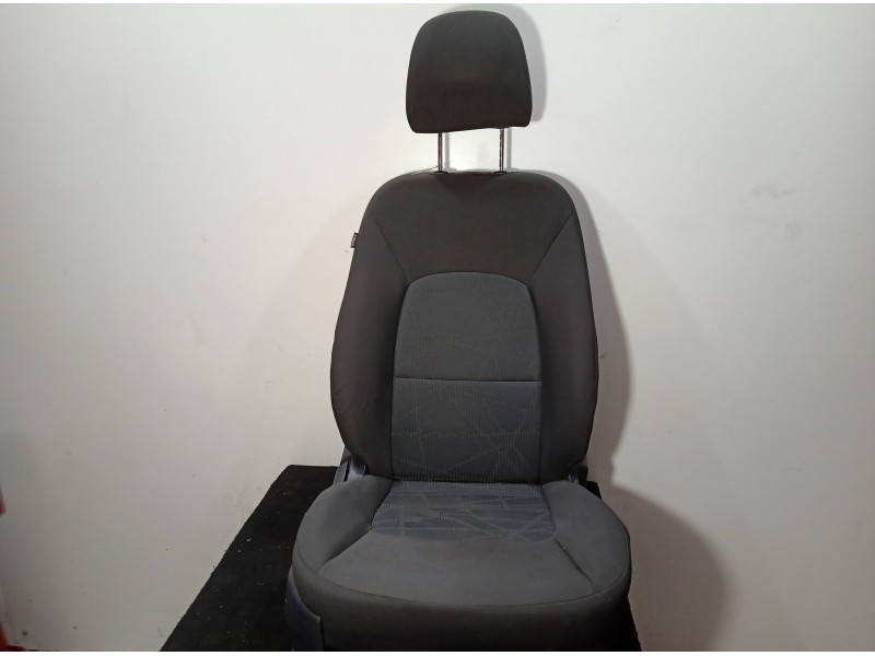 Recambio de asiento delantero derecho para kia rio 1.2 cat referencia OEM IAM   