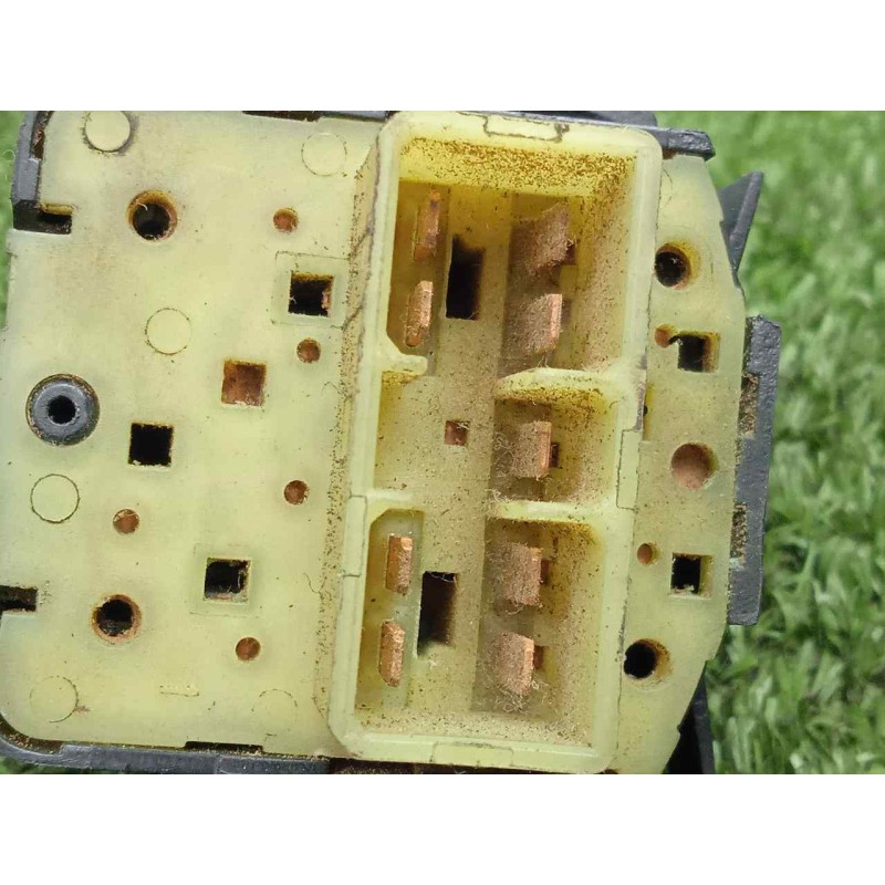 Recambio de mando limpia para daewoo lanos referencia OEM IAM 96230798  9.PIN