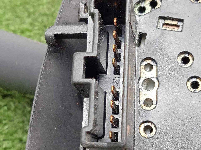 Recambio de mando luces para fiat punto berlina (176) 1.2 cat referencia OEM IAM 183160560  