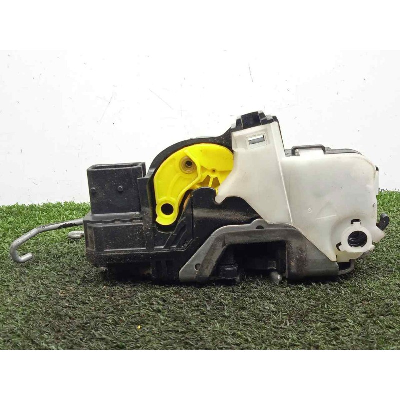 Recambio de cerradura puerta delantera izquierda para chevrolet cruze 1.6 cat referencia OEM IAM 13503149 5.PINES 