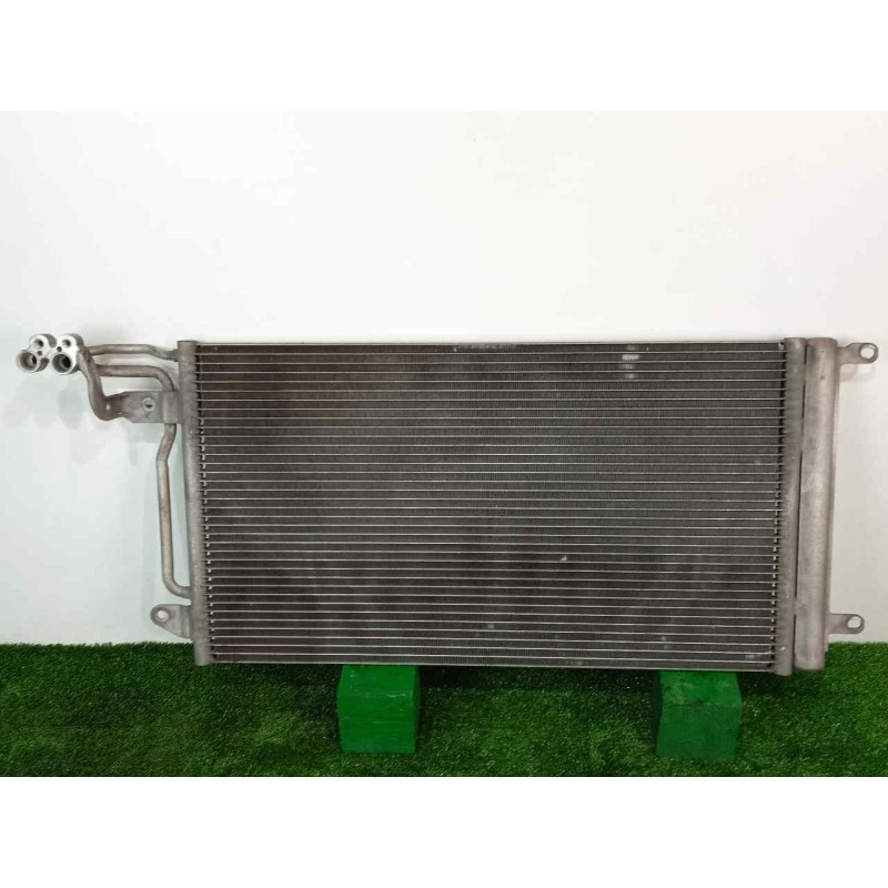 Recambio de condensador / radiador aire acondicionado para skoda fabia combi 1.4 tdi dpf referencia OEM IAM 6R0820411T 329X575X1