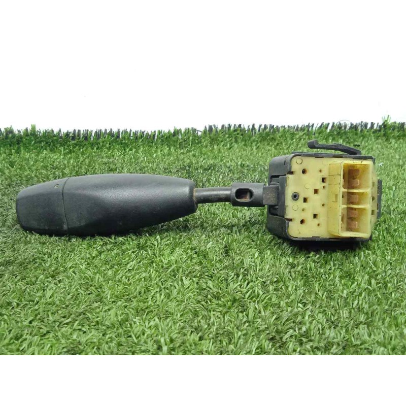 Recambio de mando limpia para daewoo lanos referencia OEM IAM 96230798  9.PIN