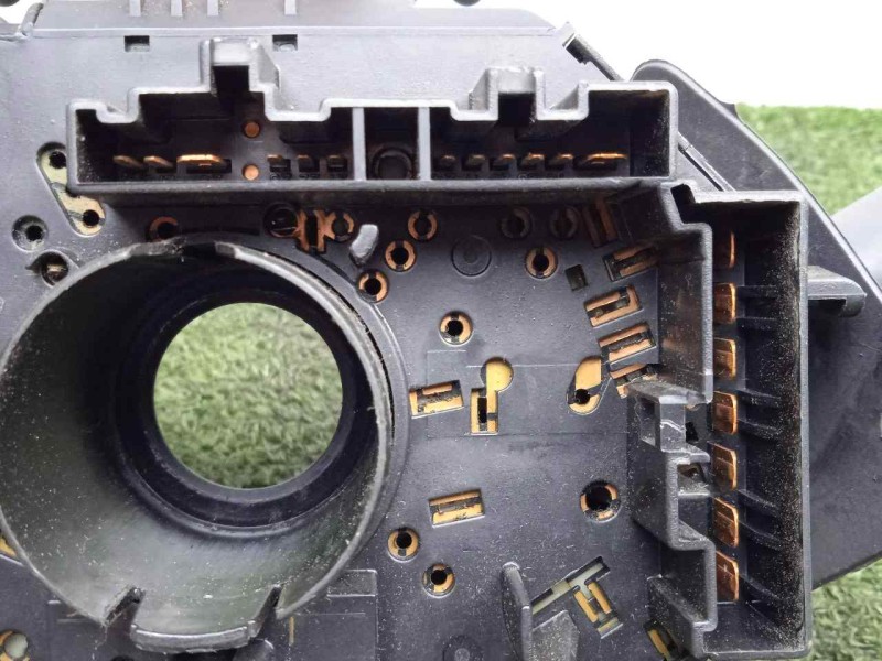 Recambio de mando luces para fiat punto berlina (176) 1.2 cat referencia OEM IAM 183160560  