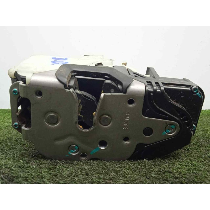 Recambio de cerradura puerta delantera derecha para chevrolet cruze 1.6 cat referencia OEM IAM 13503150 5.PINES 