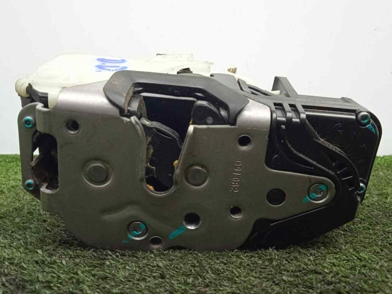 Recambio de cerradura puerta delantera derecha para chevrolet cruze 1.6 cat referencia OEM IAM 13503150 5.PINES 