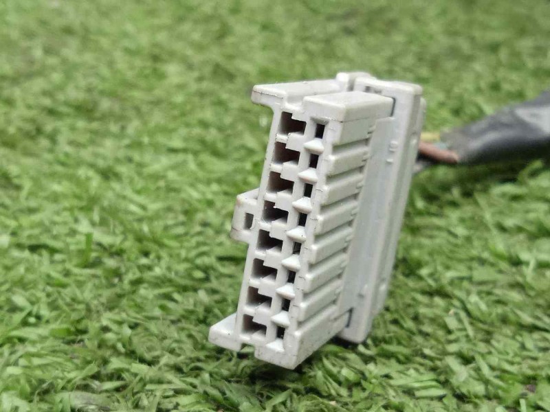 Recambio de retrovisor izquierdo para nissan primera berlina (p12) 2.2 16v turbodiesel cat referencia OEM IAM 96302AU411 ELECTRI