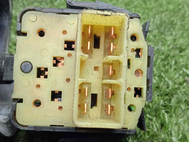 Recambio de mando limpia para daewoo nubira wagon referencia OEM IAM 96251294 LIMPIA TRASERO 9.PIN