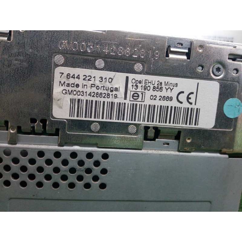 Recambio de sistema audio / radio cd para opel astra h berlina 1.6 16v referencia OEM IAM 13190856-453116246  BLAUPUNKT