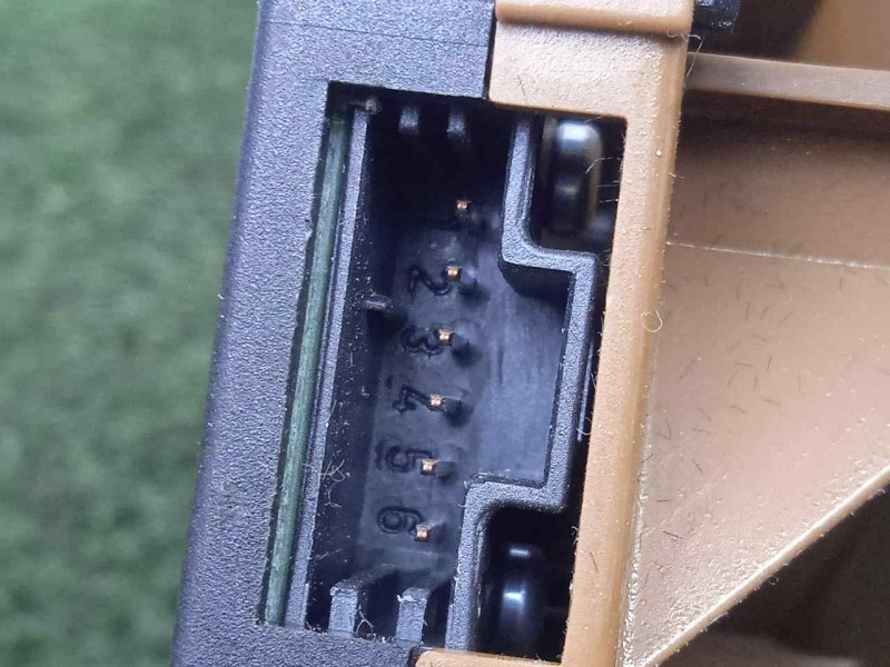 Recambio de aireador delantero izquierdo para mercedes-benz clase s (w221) berlina 3.0 cdi cat referencia OEM IAM A2218300154 BE