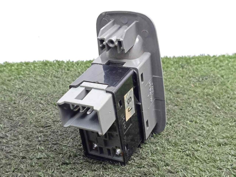 Recambio de mando elevalunas trasero derecho para chevrolet nubira berlina 2.0 diesel cat referencia OEM IAM 621W04790 DECO 6.PI