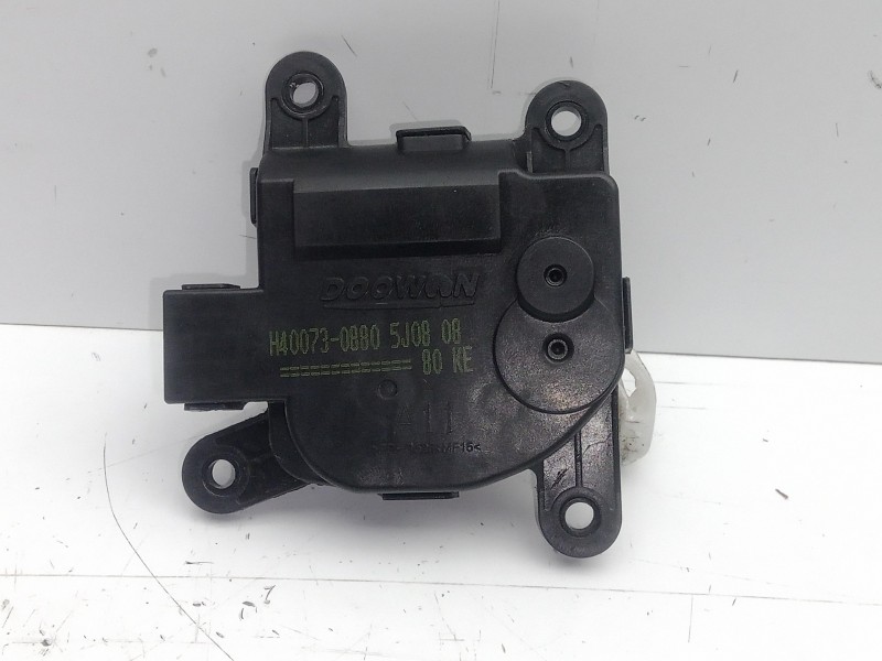 Recambio de motor apertura trampillas climatizador para kia rio 1.2 cat referencia OEM IAM H400730880  