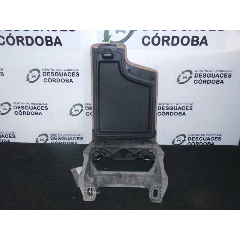 Recambio de apoyabrazos central para bmw serie 3 berlina (e90) 2.0 cat referencia OEM IAM E116233221  