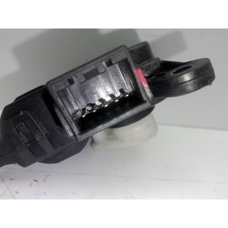 Recambio de motor apertura trampillas climatizador para kia rio 1.2 cat referencia OEM IAM H400730880  