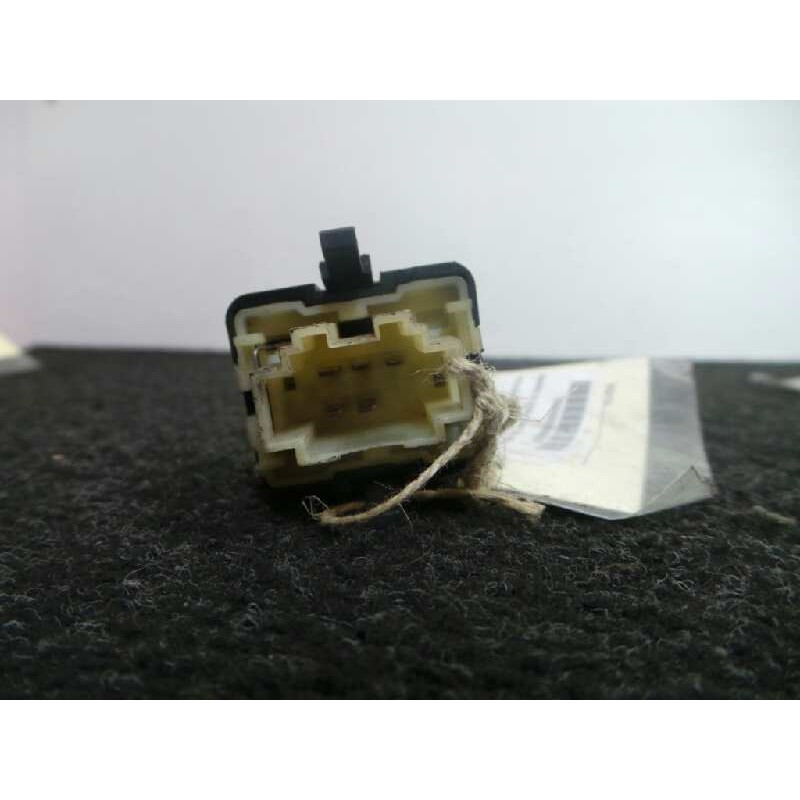 Recambio de mando elevalunas delantero derecho para volkswagen golf iii berlina (1h1) 2.0 16v referencia OEM IAM   5 PINES