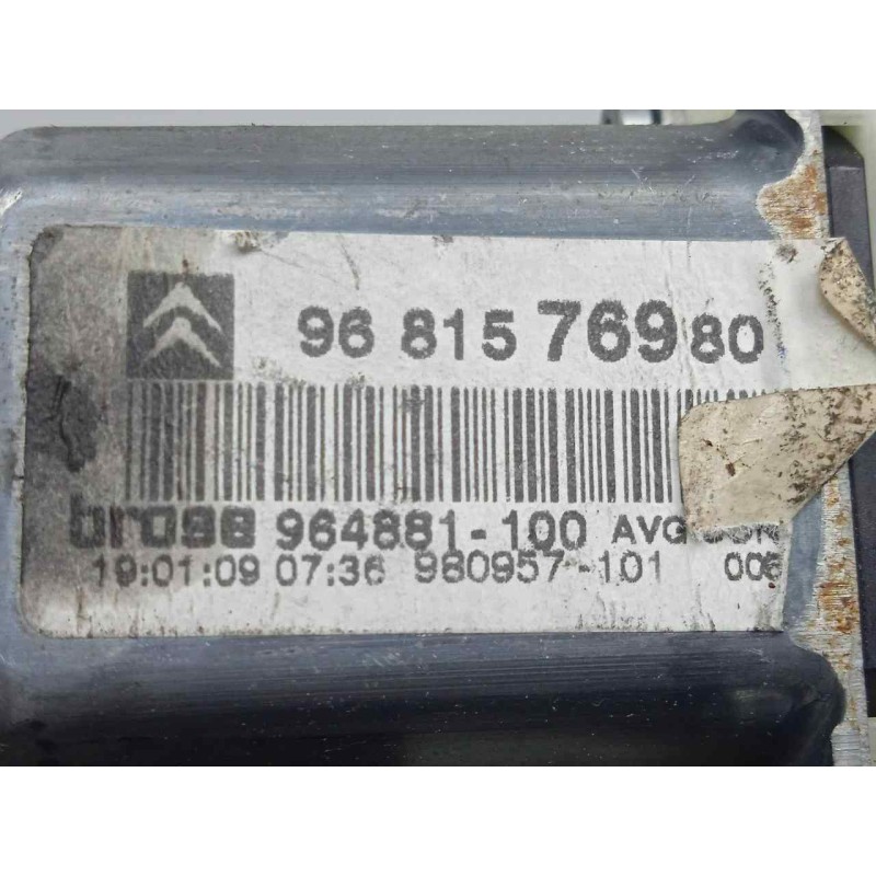 Recambio de motor elevalunas delantero izquierdo para citroën c4 coupe 1.4 16v referencia OEM IAM 9681576980-964881100-965483100