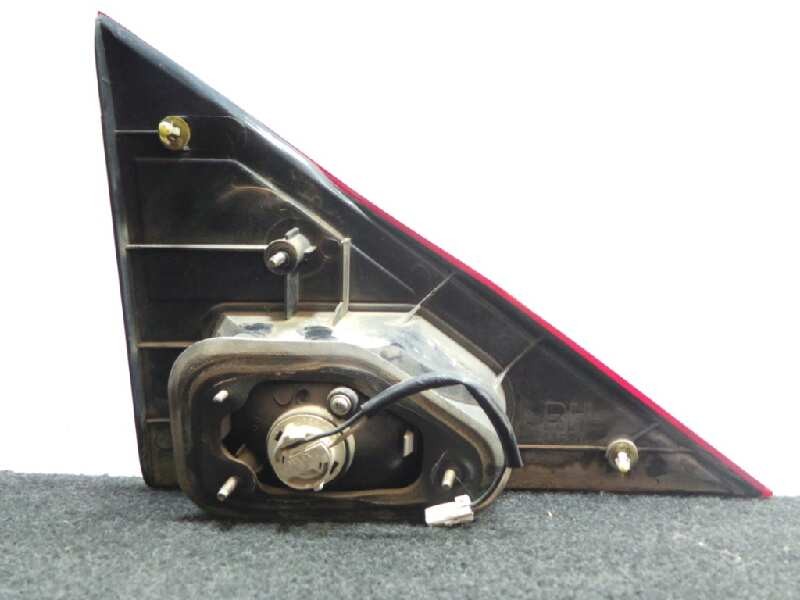 Recambio de piloto trasero derecho para ssangyong rodius 2.7 turbodiesel cat referencia OEM IAM  INTERIOR BLANCO