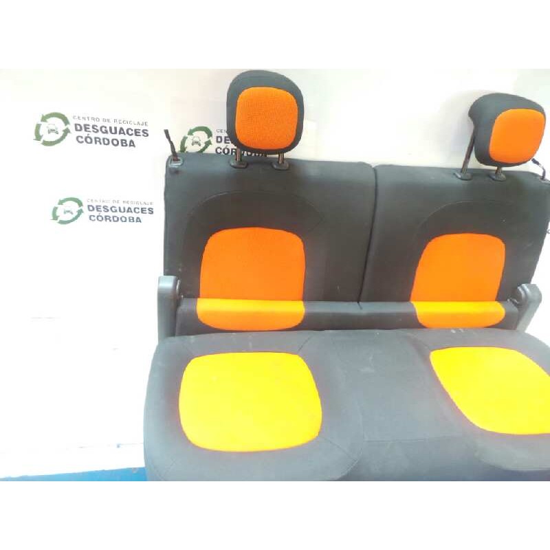 Recambio de juego asientos completo para smart forfour 0.9 turbo cat referencia OEM IAM   