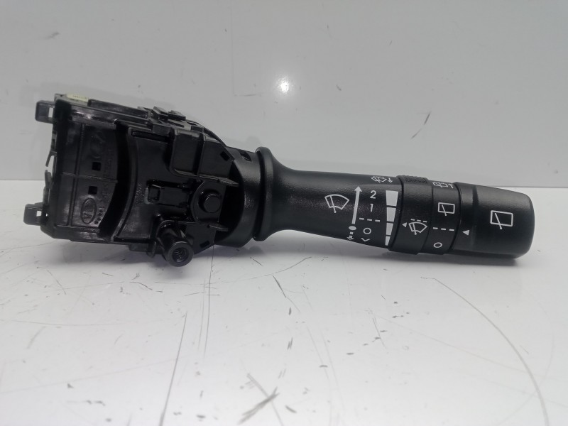 Recambio de mando limpia para kia rio 1.2 cat referencia OEM IAM 202008910-202008908  