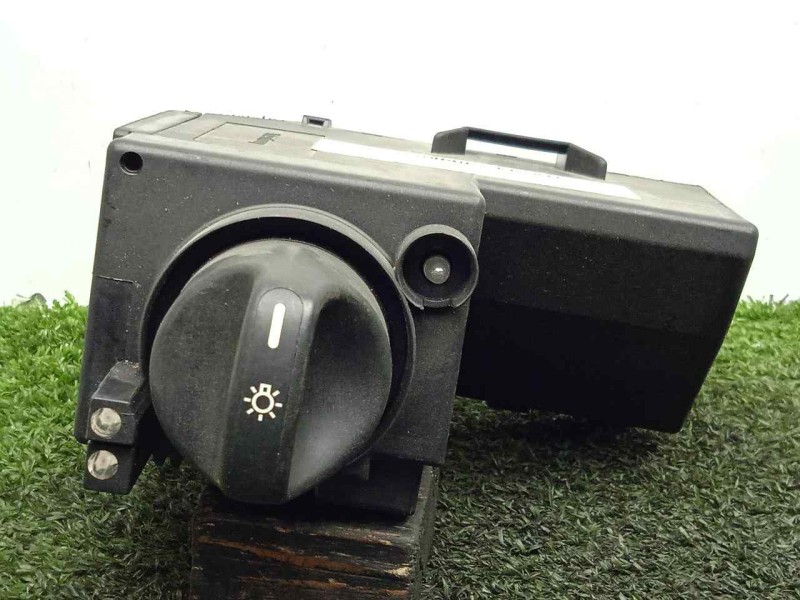 Recambio de interruptor luces para mercedes-benz clase e (w210) familiar 4.2 v8 32v cat referencia OEM IAM 2105450104 DOBLE NIEB