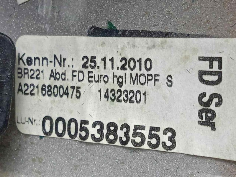 Recambio de aireador trasero central para mercedes-benz clase s (w221) berlina 3.0 cdi cat referencia OEM IAM A2216800475 ACABAD