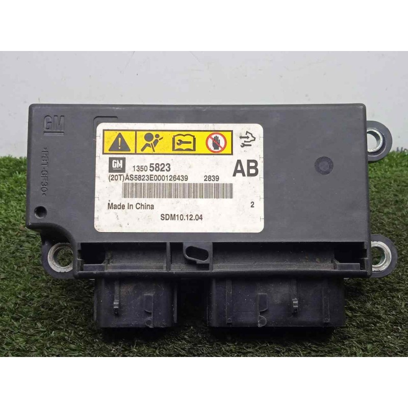 Recambio de centralita airbag para chevrolet cruze 1.6 cat referencia OEM IAM 13505823  